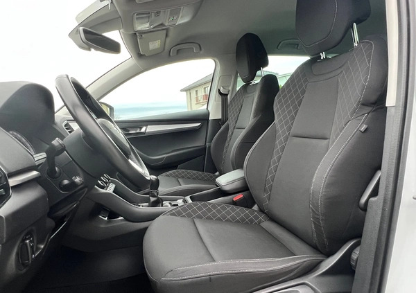 Skoda Karoq cena 64900 przebieg: 171000, rok produkcji 2018 z Skoczów małe 301